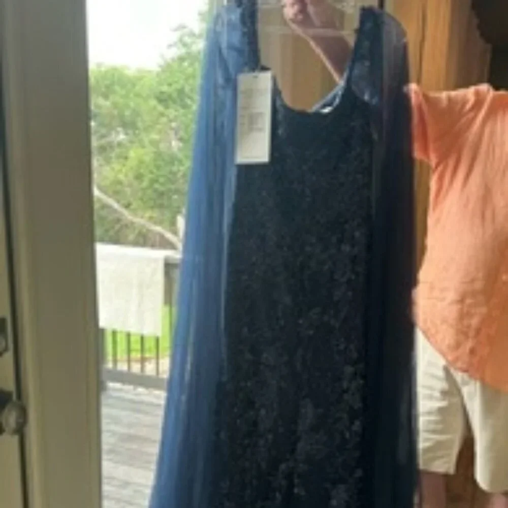 NWT Montage by Mon Cheri M2204 Beaded Applique Prom Dress Navy Size 14 - Picture 5 of 8